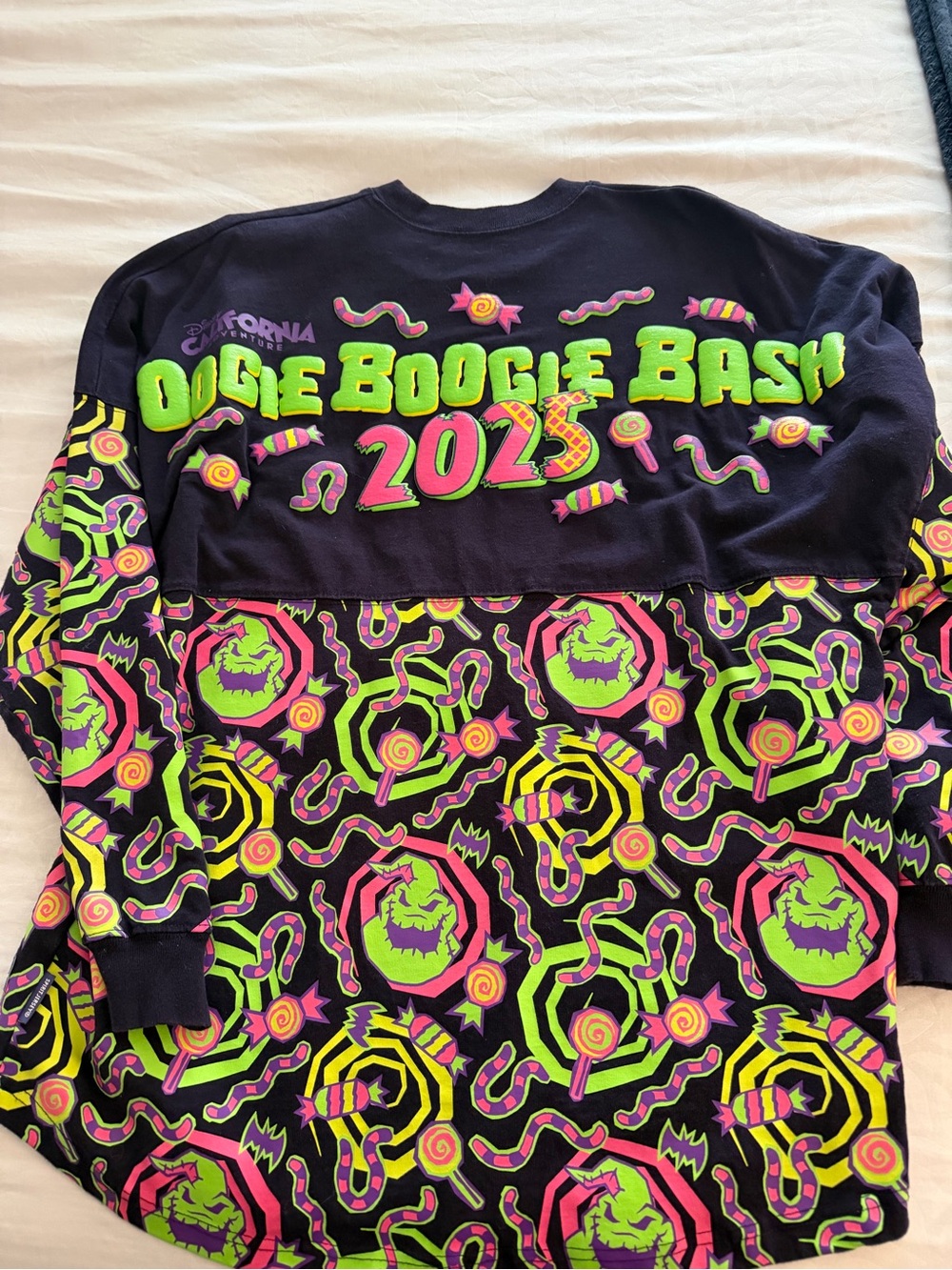 Oogie Boogie Bash 2025 men aGraphic Long-Sleeve Shirt - Neon Blue